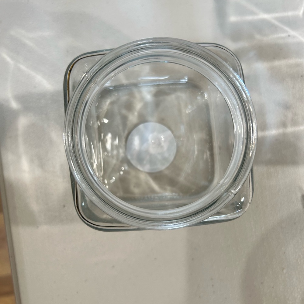 Transparent Glass Candle Jar with Lid - Candle - Picture 2 of 2